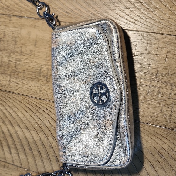 Tory Burch Handbags - Tory Burch Mini Silver Distressed Chain Purse
